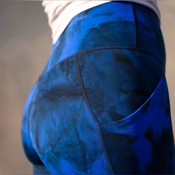 Senita Athletics Navy Tie-Dye Leggings - Picture 4 of 6